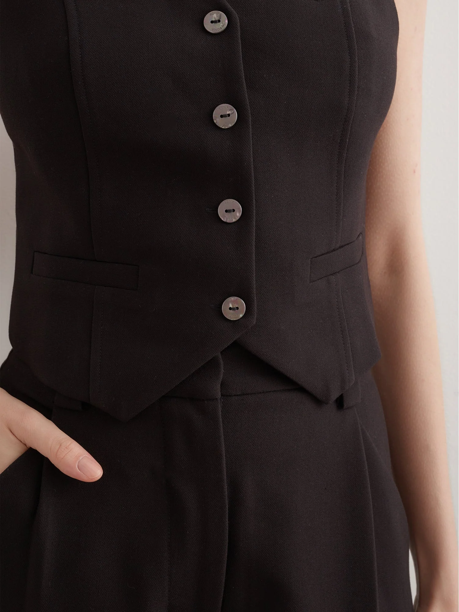 Vittoria Women's Fitted Vest - Image 4